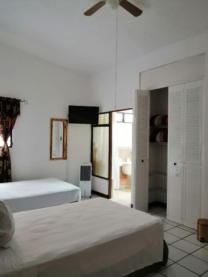 Novohostal B&B Guatemala City Exteriör bild