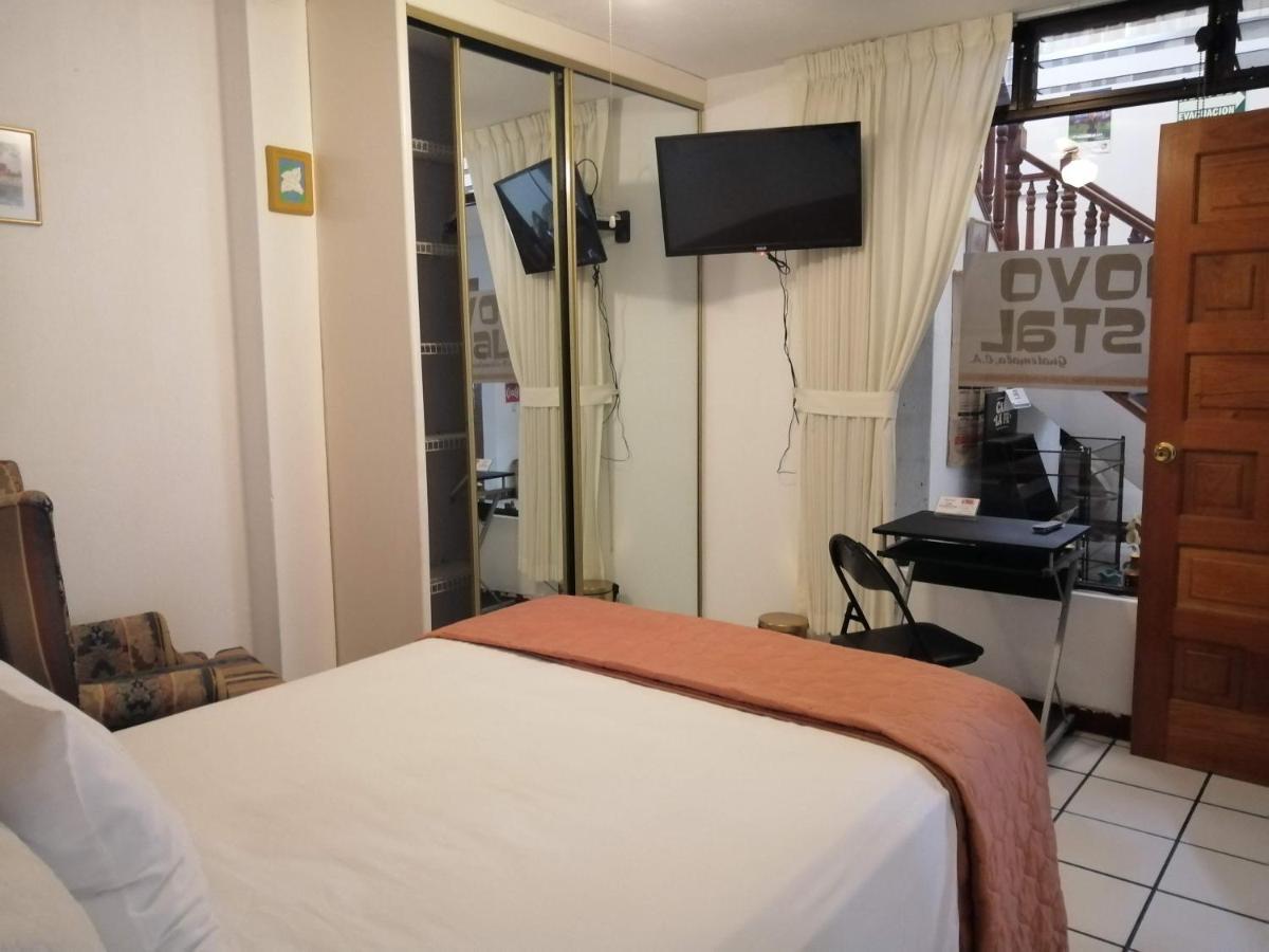 Novohostal B&B Guatemala City Exteriör bild