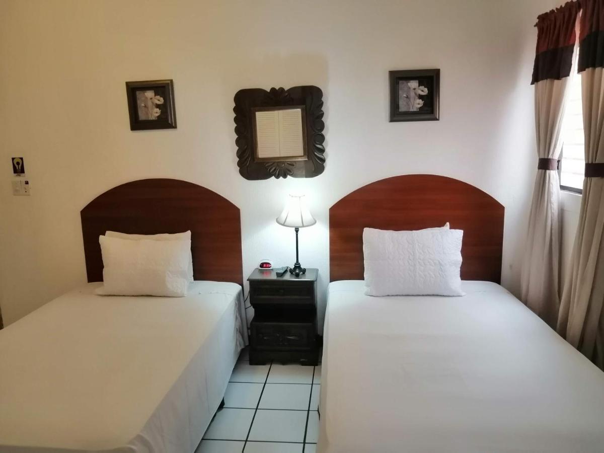Novohostal B&B Guatemala City Exteriör bild