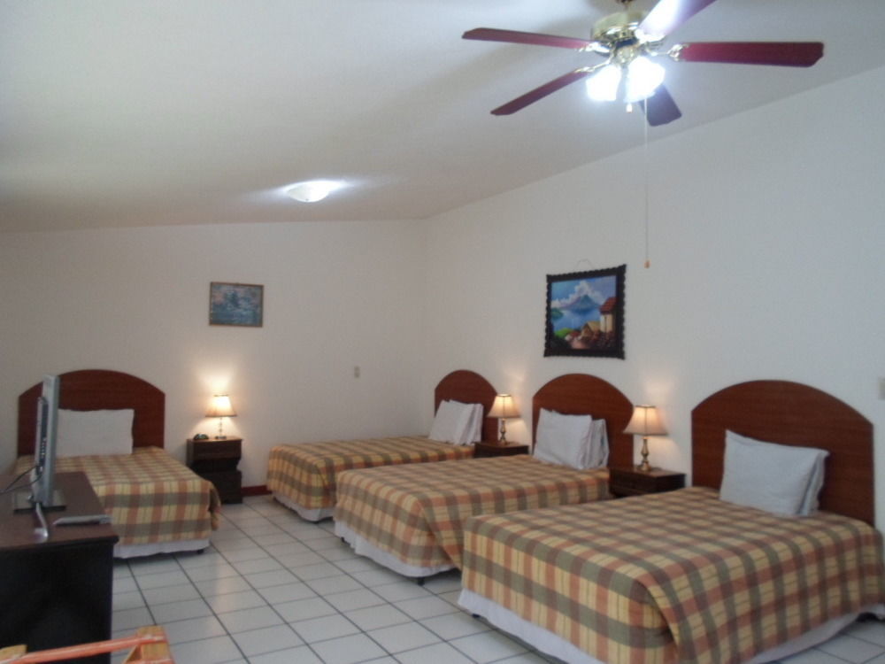 Novohostal B&B Guatemala City Exteriör bild