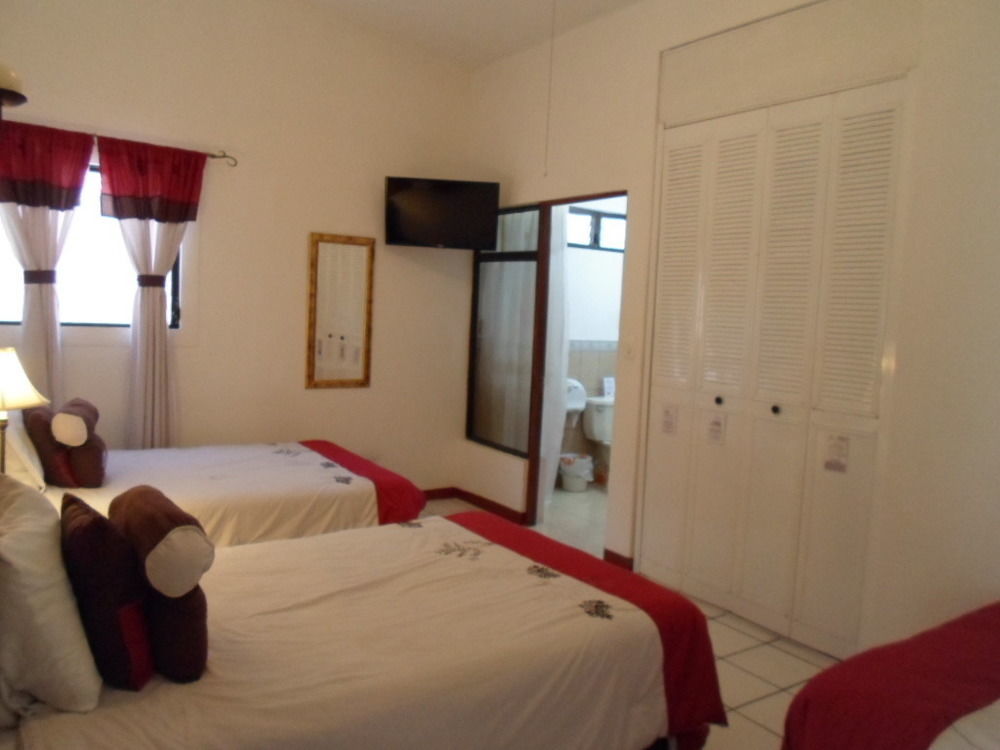 Novohostal B&B Guatemala City Exteriör bild