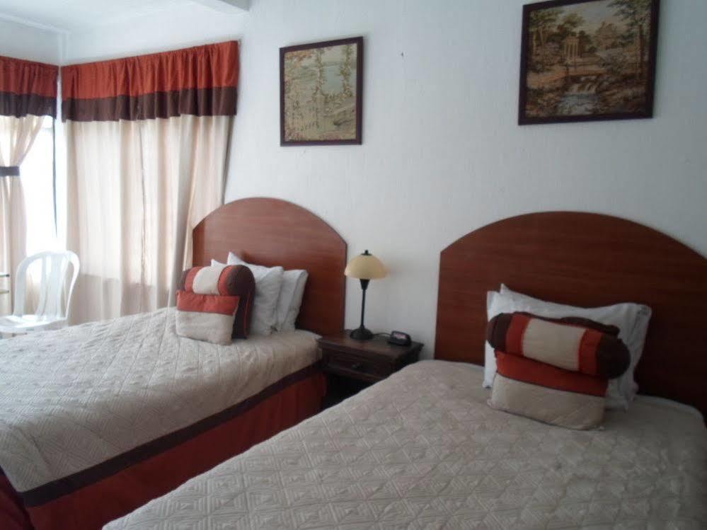 Novohostal B&B Guatemala City Exteriör bild